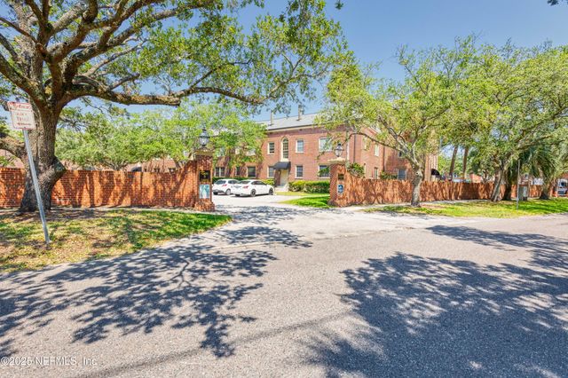 1528 PALM Avenue, Jacksonville, FL 32207