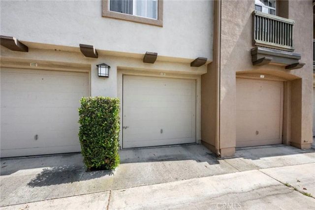 215 S Cross Creek L, Orange, CA 92869