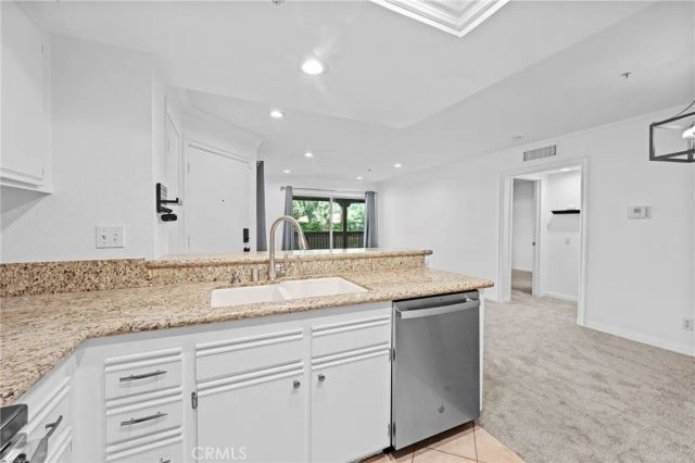 215 S Cross Creek L, Orange, CA 92869