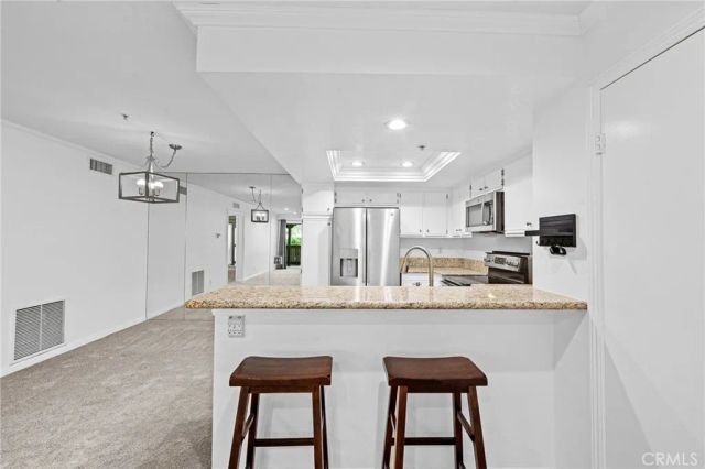 215 S Cross Creek L, Orange, CA 92869