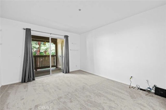 215 S Cross Creek L, Orange, CA 92869
