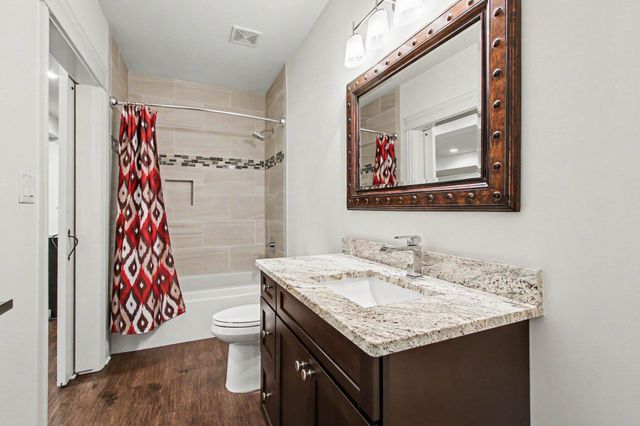 7234 Fawn Valley Drive, Schererville, IN 46375