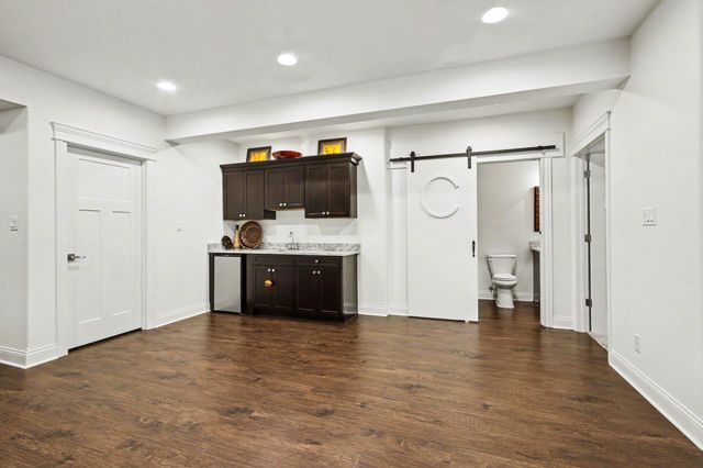 7234 Fawn Valley Drive, Schererville, IN 46375