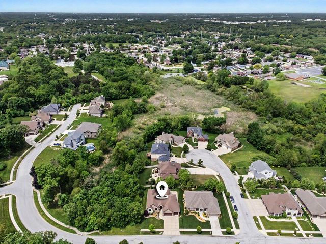 7234 Fawn Valley Drive, Schererville, IN 46375