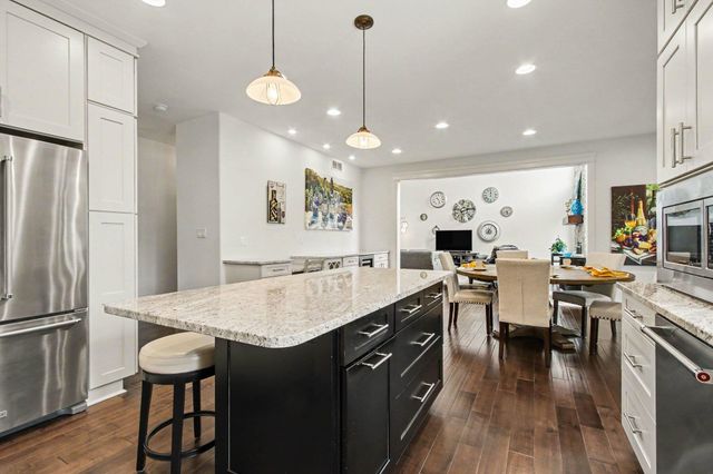 7234 Fawn Valley Drive, Schererville, IN 46375