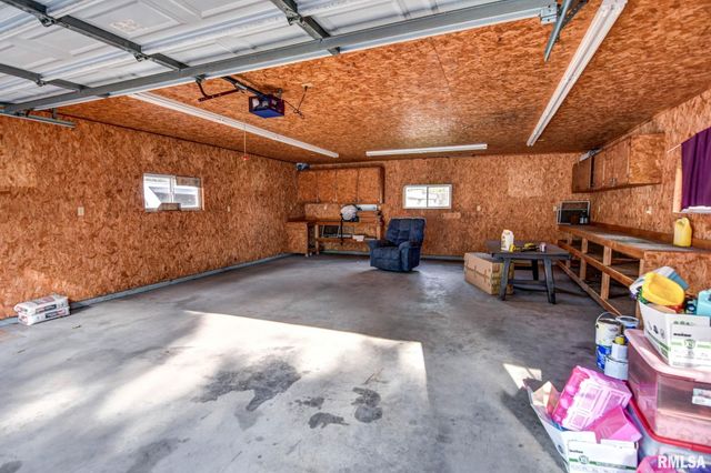 1553 S Shumway Street, Taylorville, IL 62568