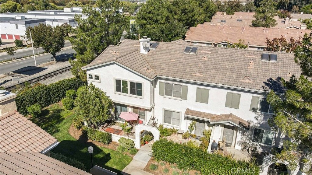 Image 22 of property listing at 22754 Little Fall Court, Saugus, CA 91350