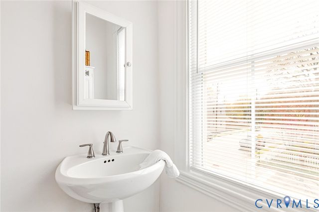 3100 Grayland Ave, Richmond, VA 23221