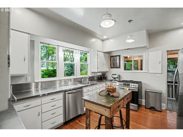 185 19TH St Se, Salem, OR 97301