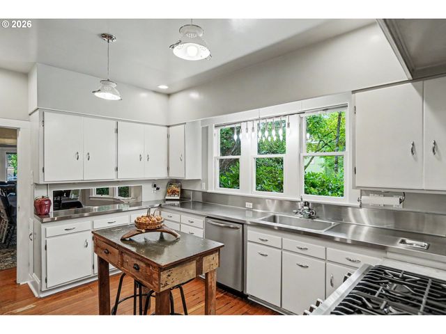 185 19TH St Se, Salem, OR 97301