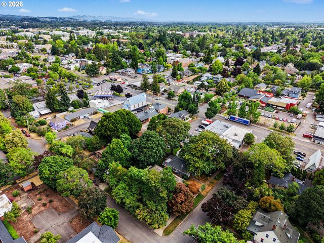 185 19TH St Se, Salem, OR 97301