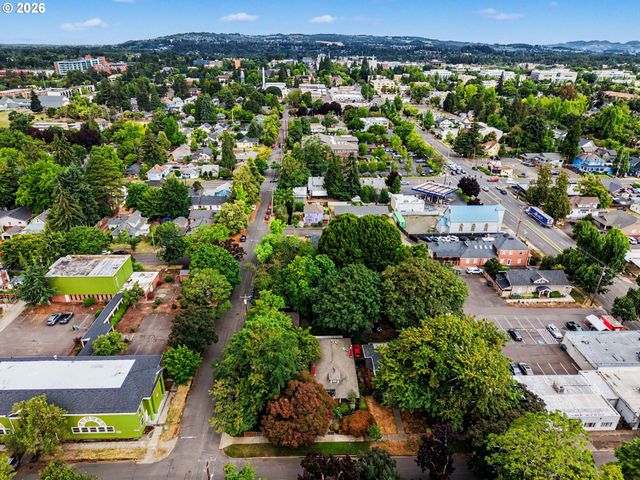 185 19TH St Se, Salem, OR 97301