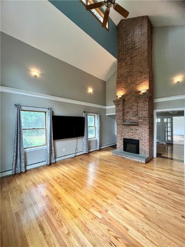 417 Victory Highway, West Greenwich, RI 02817