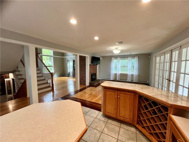 417 Victory Highway, West Greenwich, RI 02817