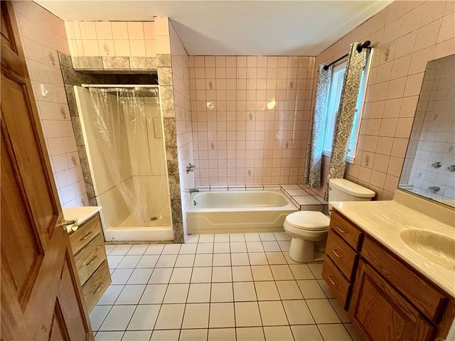 417 Victory Highway, West Greenwich, RI 02817