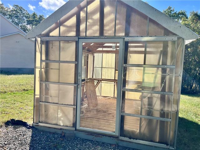 417 Victory Highway, West Greenwich, RI 02817