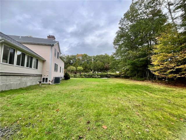 417 Victory Highway, West Greenwich, RI 02817