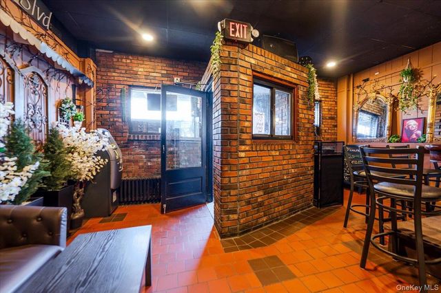 2918 Bruckner Boulevard, Bronx, NY 10465