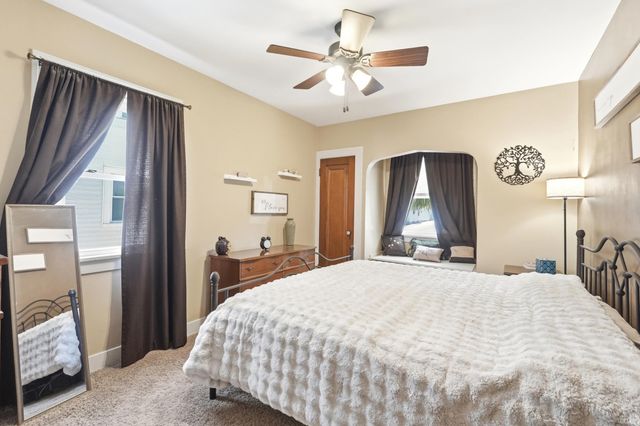 2107 Glenwood Avenue, Fort Wayne, IN 46805