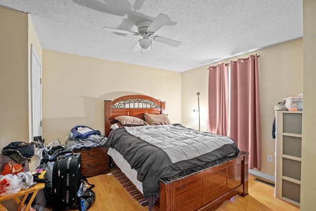 1762 E Boy Scout Road, Hixson, TN 37343