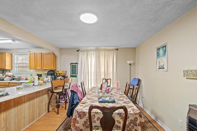 1762 E Boy Scout Road, Hixson, TN 37343