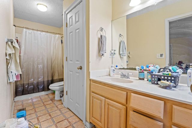 1762 E Boy Scout Road, Hixson, TN 37343