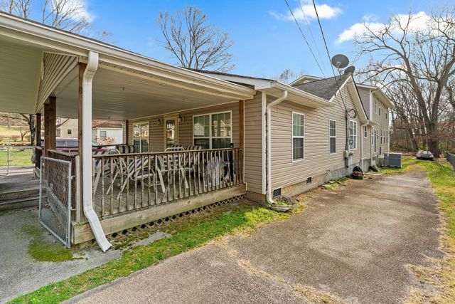 1762 E Boy Scout Road, Hixson, TN 37343