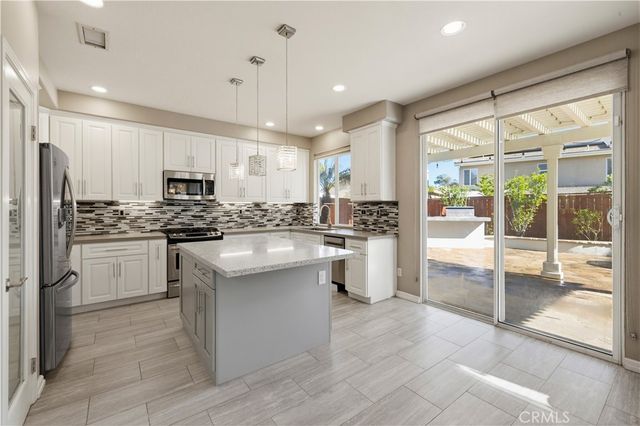 26806 Serrano Place, Canyon Country, CA 91351