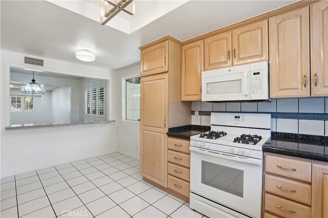 20644 Celtic Street, Chatsworth, CA 91311
