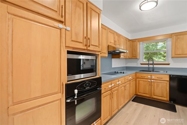 22719 58th Avenue E, Spanaway, WA 98387