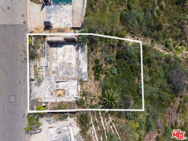 17624 Tramonto Drive, Pacific Palisades, CA 90272