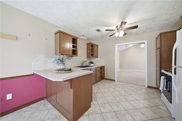 4013 Tiffany Trail, College Station, TX 77845