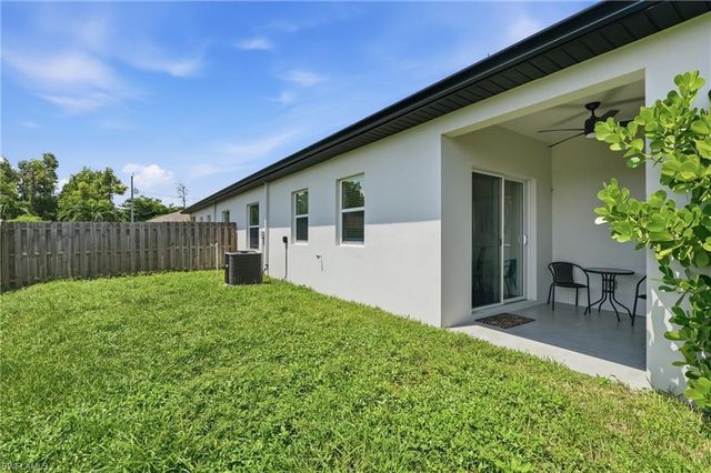 27841 Wisconsin ST, Bonita Springs, FL 34135