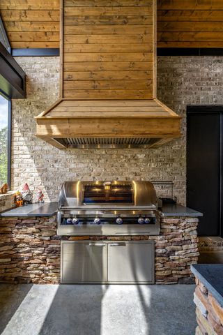2064 Lasea Rd, Spring Hill, TN 37174