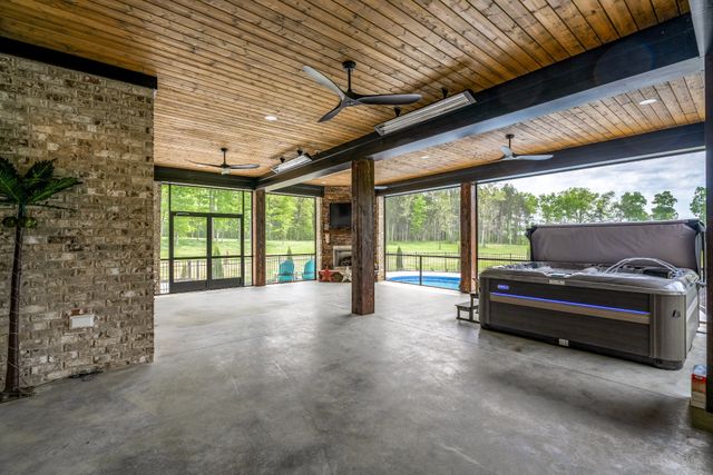 2064 Lasea Rd, Spring Hill, TN 37174