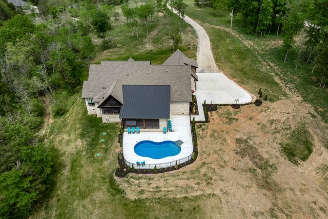 2064 Lasea Rd, Spring Hill, TN 37174