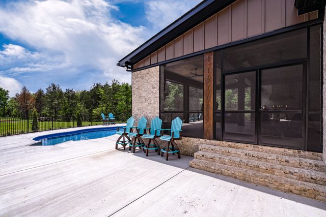 2064 Lasea Rd, Spring Hill, TN 37174