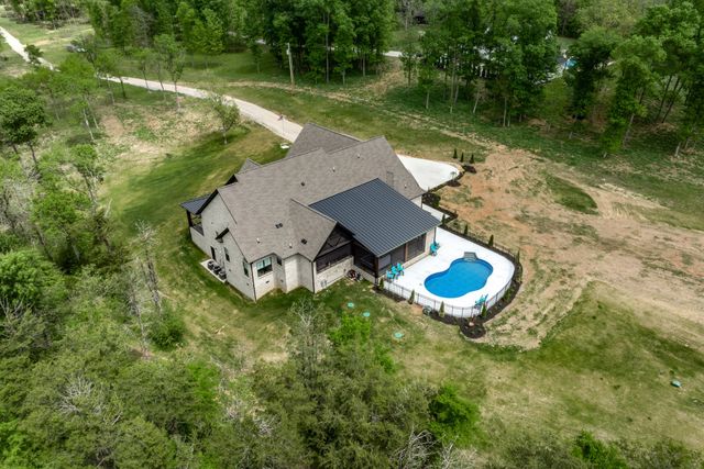 2064 Lasea Rd, Spring Hill, TN 37174