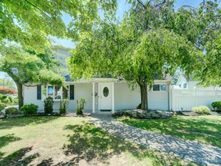 101 Idlewild Road, Edison, NJ 08817
