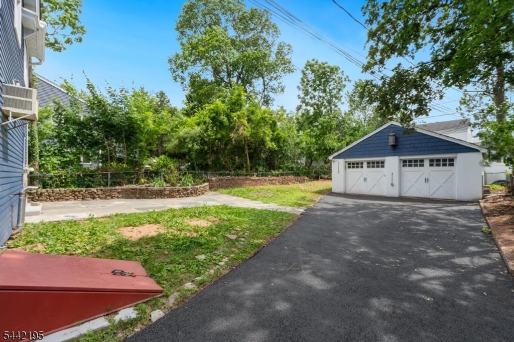 120 2Nd St, South Orange Village Twp., NJ 07079 — photo 3