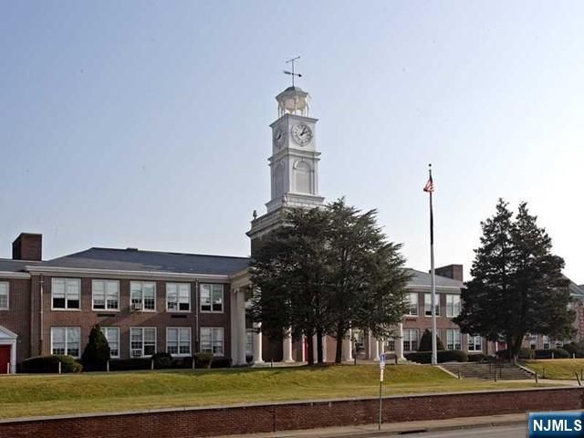 3091 Edwin 5D, Fort Lee, NJ 07024