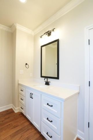 1110 N 6th Street, Wolfforth, TX 79382