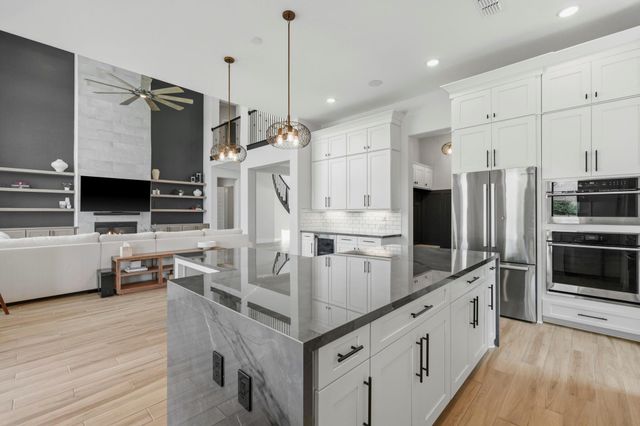 9907 Regal Bend Drive, Missouri City, TX 77459