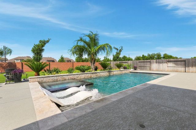 9907 Regal Bend Drive, Missouri City, TX 77459