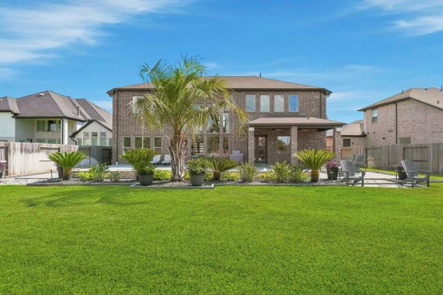9907 Regal Bend Drive, Missouri City, TX 77459
