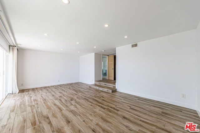 18055 COASTLINE Drive 2, Malibu, CA 90265