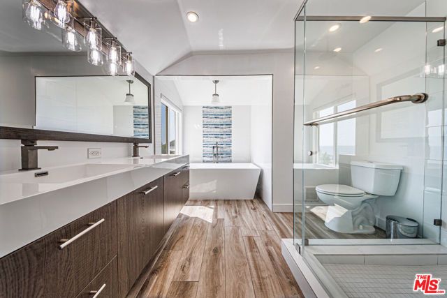 18055 COASTLINE Drive 2, Malibu, CA 90265