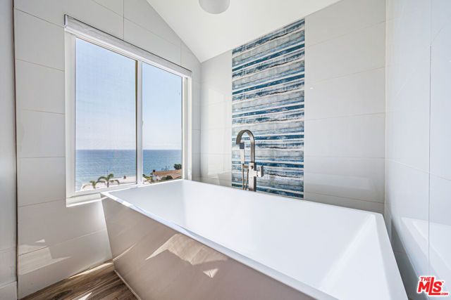 18055 COASTLINE Drive 2, Malibu, CA 90265