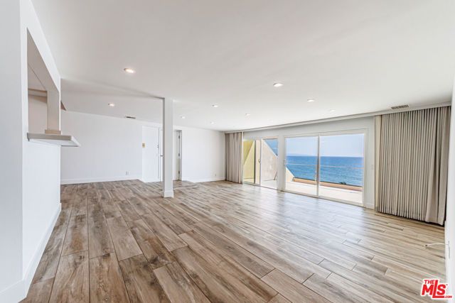 18055 COASTLINE Drive 2, Malibu, CA 90265