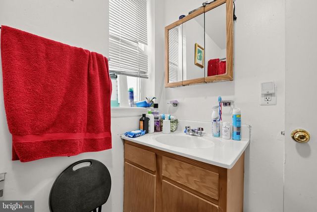 2506 COLLINS ST, Philadelphia, PA 19125